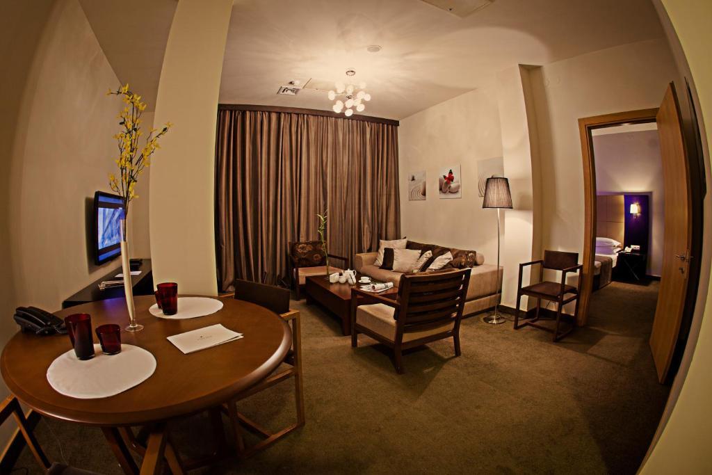 Voyage Hotel Karaganda Room photo